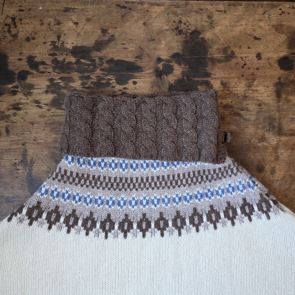 Munrospun Pure Lambswool Poncho – Size S – Cream, Brown, Wedgewood Blue - Picture 3 of 10